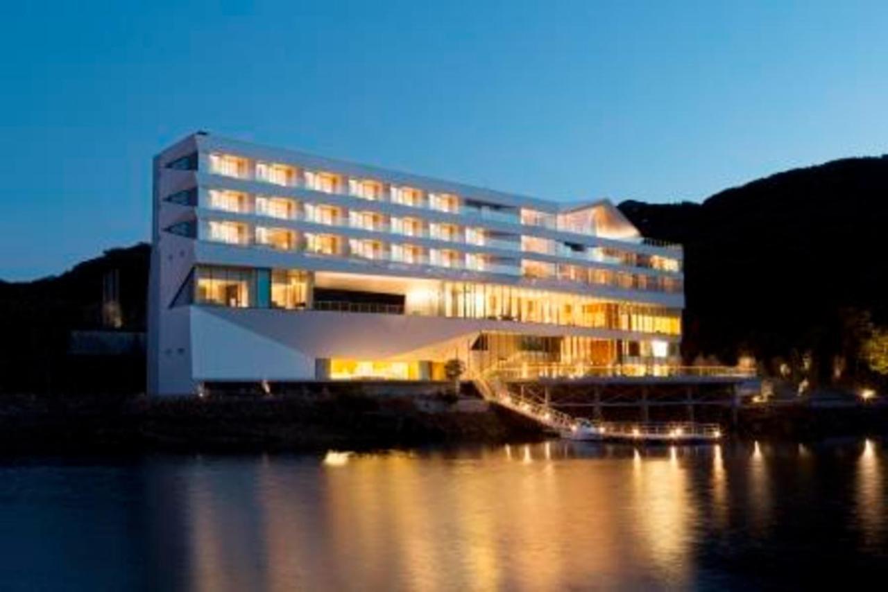 Olivebay Hotel Saikai Екстер'єр фото